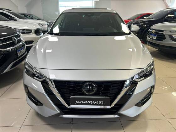 NISSAN SENTRA 2.0 16V GASOLINA EXCLUSIVE XTRONIC NISSAN SENTRA 2.0 16V GASOLINA EXCLUSIVE XTRONIC